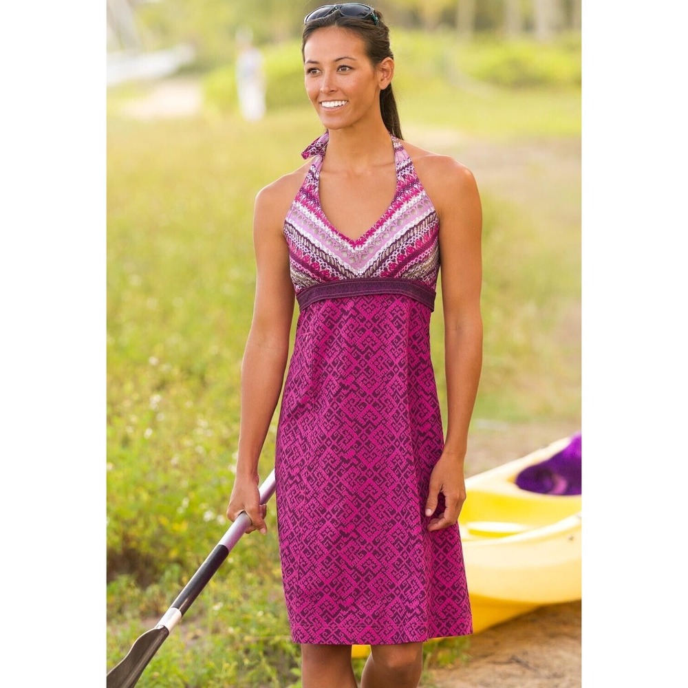 Athleta size 0 Active Halter Pack Everywhere Dress printed Smocked back